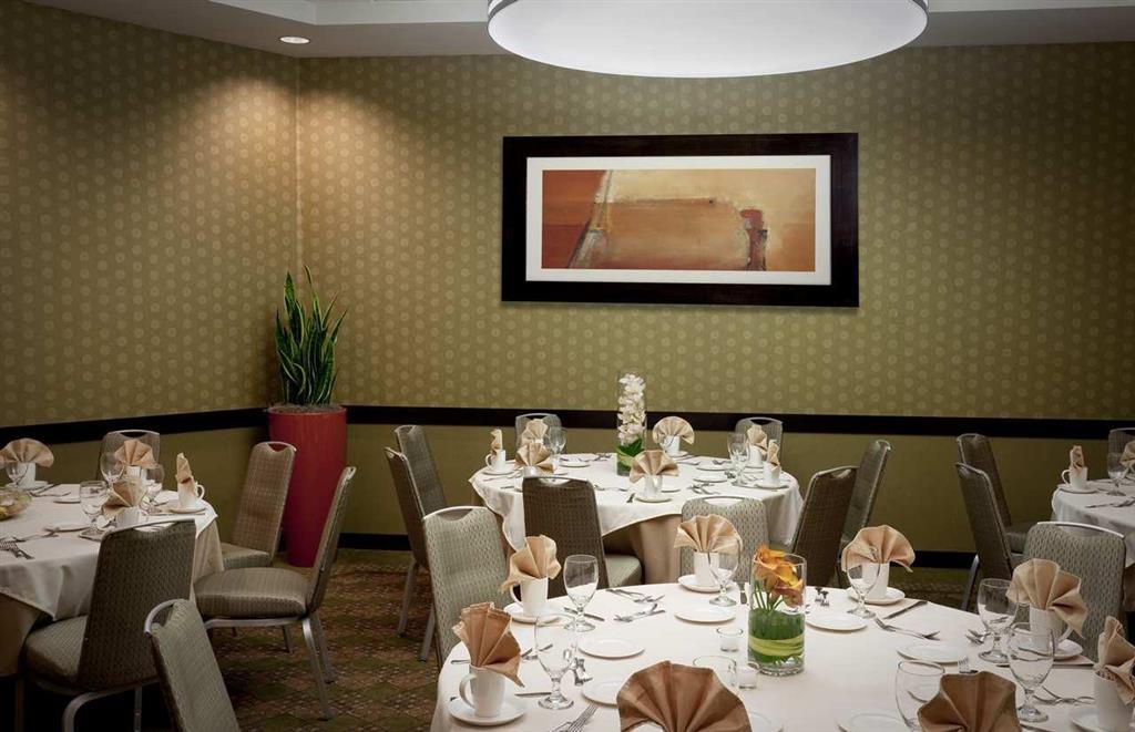 Hilton Garden Inn Eugene/Спрингфілд Ресторан фото